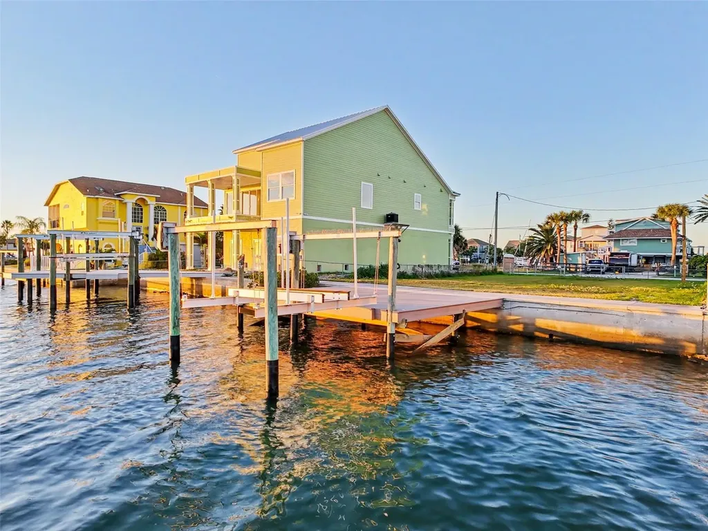 6522 Seaview Boulevard Hudson FL 34667