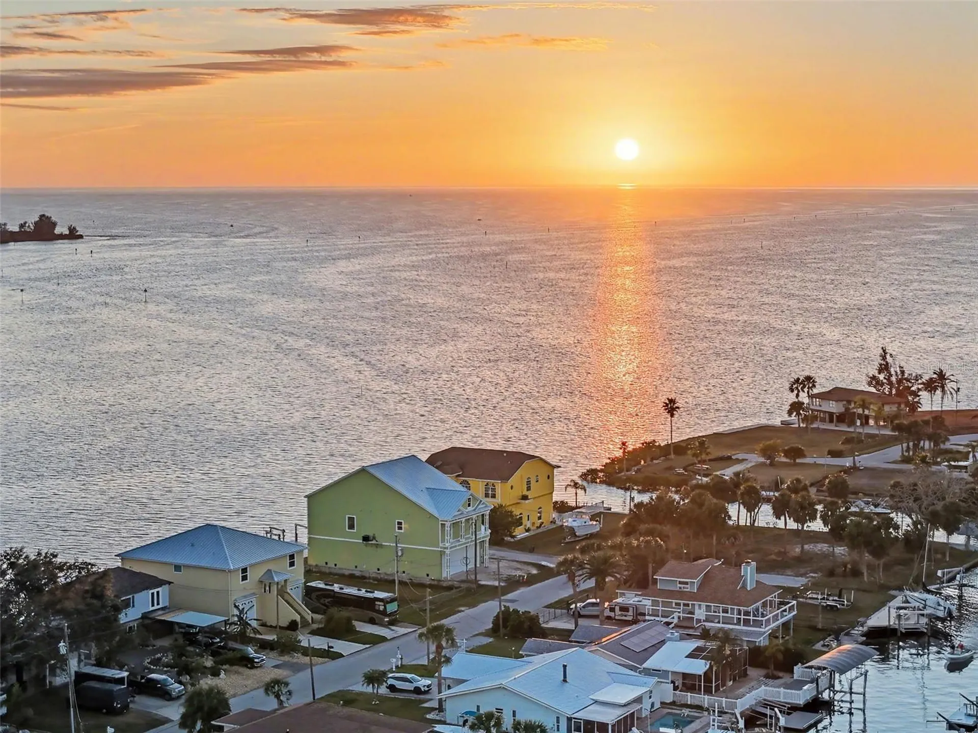 6522 Seaview Boulevard Hudson FL 34667