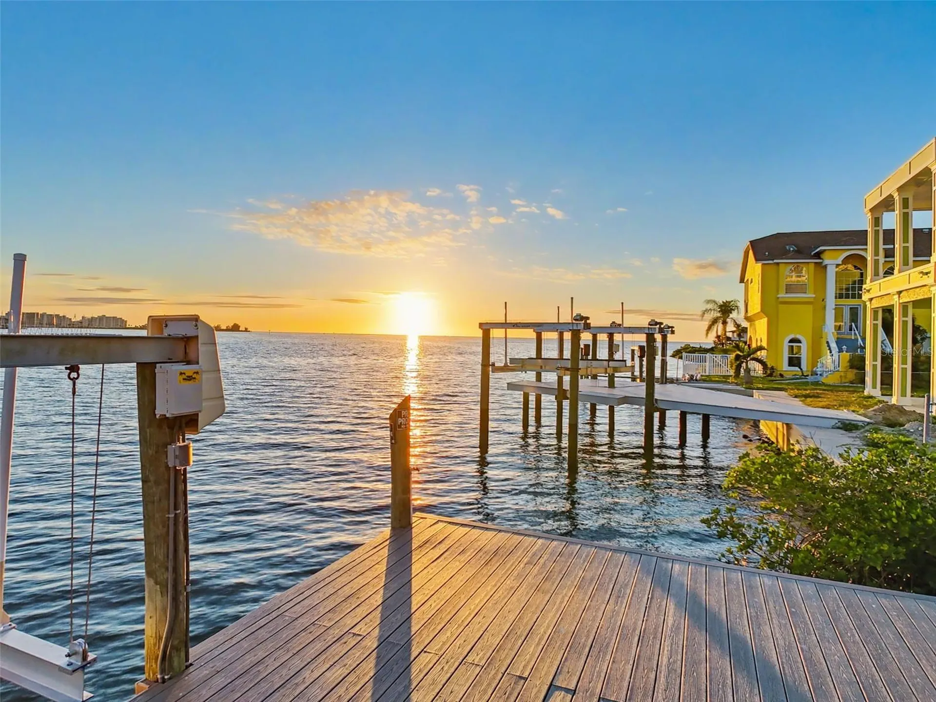 6522 Seaview Boulevard Hudson FL 34667