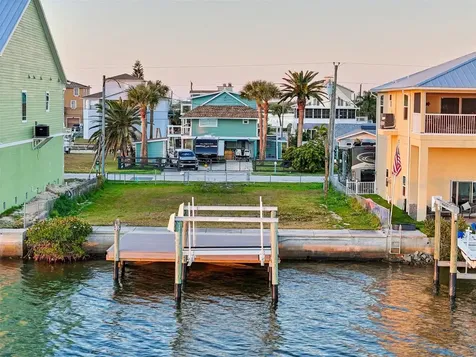 6522 Seaview Boulevard Hudson FL 34667