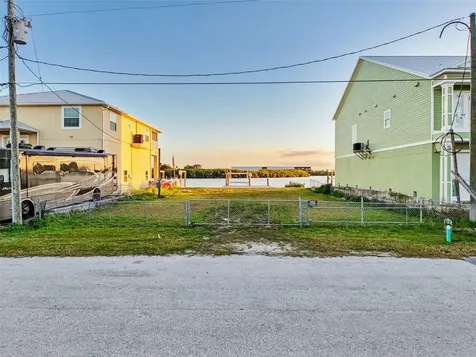 6522 Seaview Boulevard Hudson FL 34667
