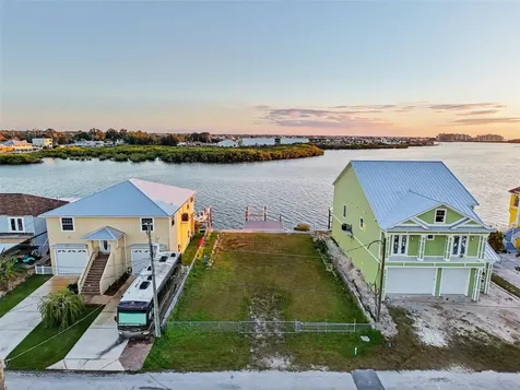 6522 Seaview Boulevard Hudson FL 34667