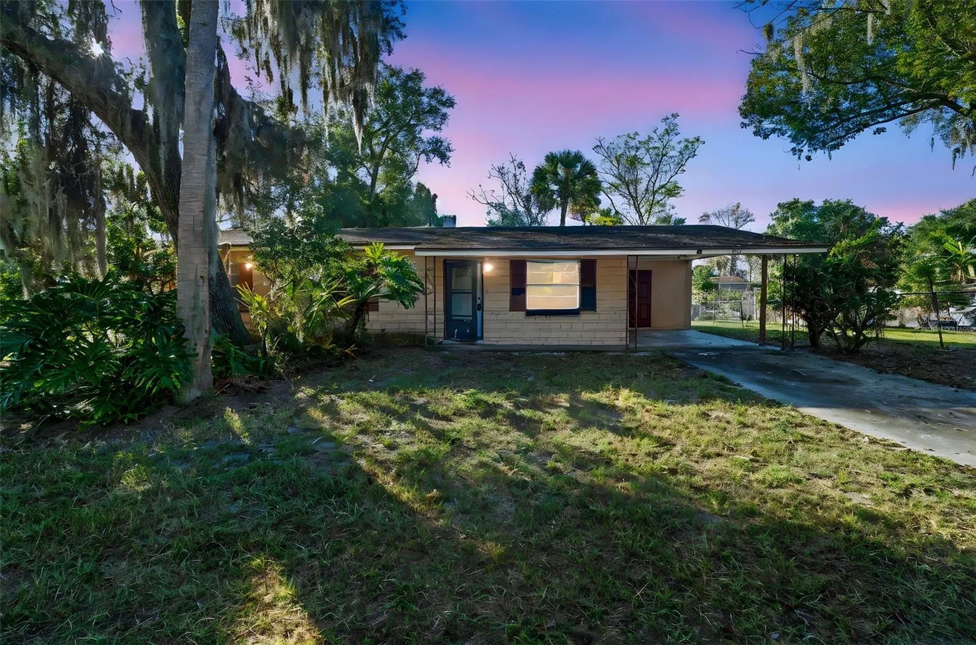 298 Nursery Street Oviedo FL 32765