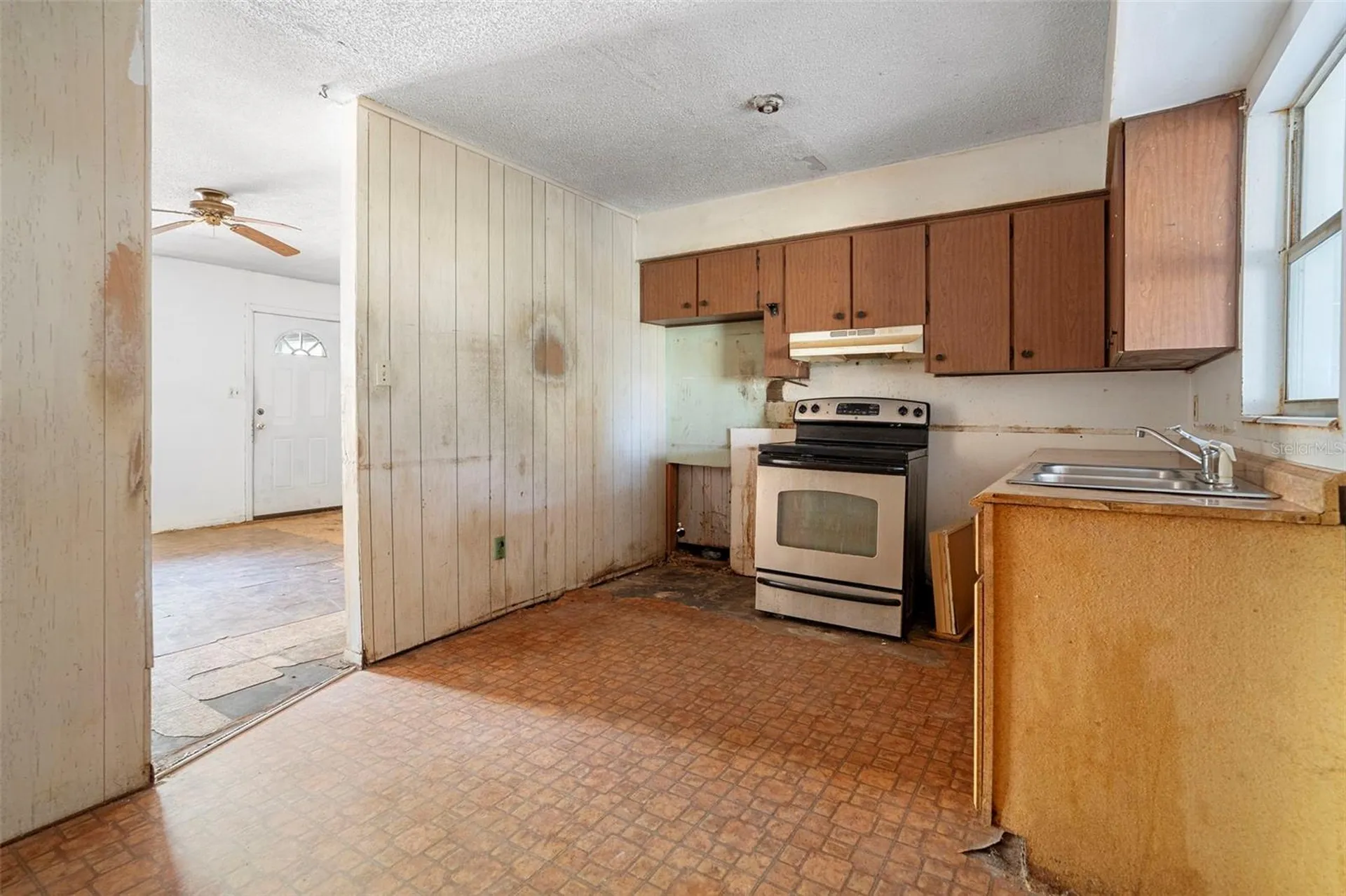298 Nursery Street Oviedo FL 32765