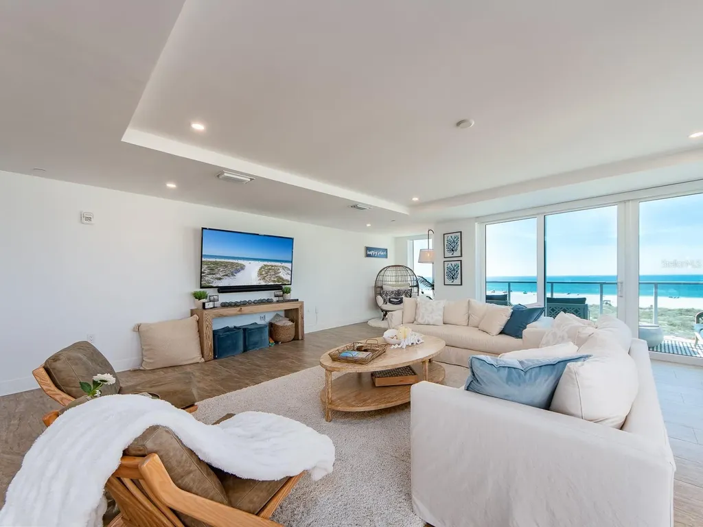 15 Avalon Street Clearwater Beach FL 33767