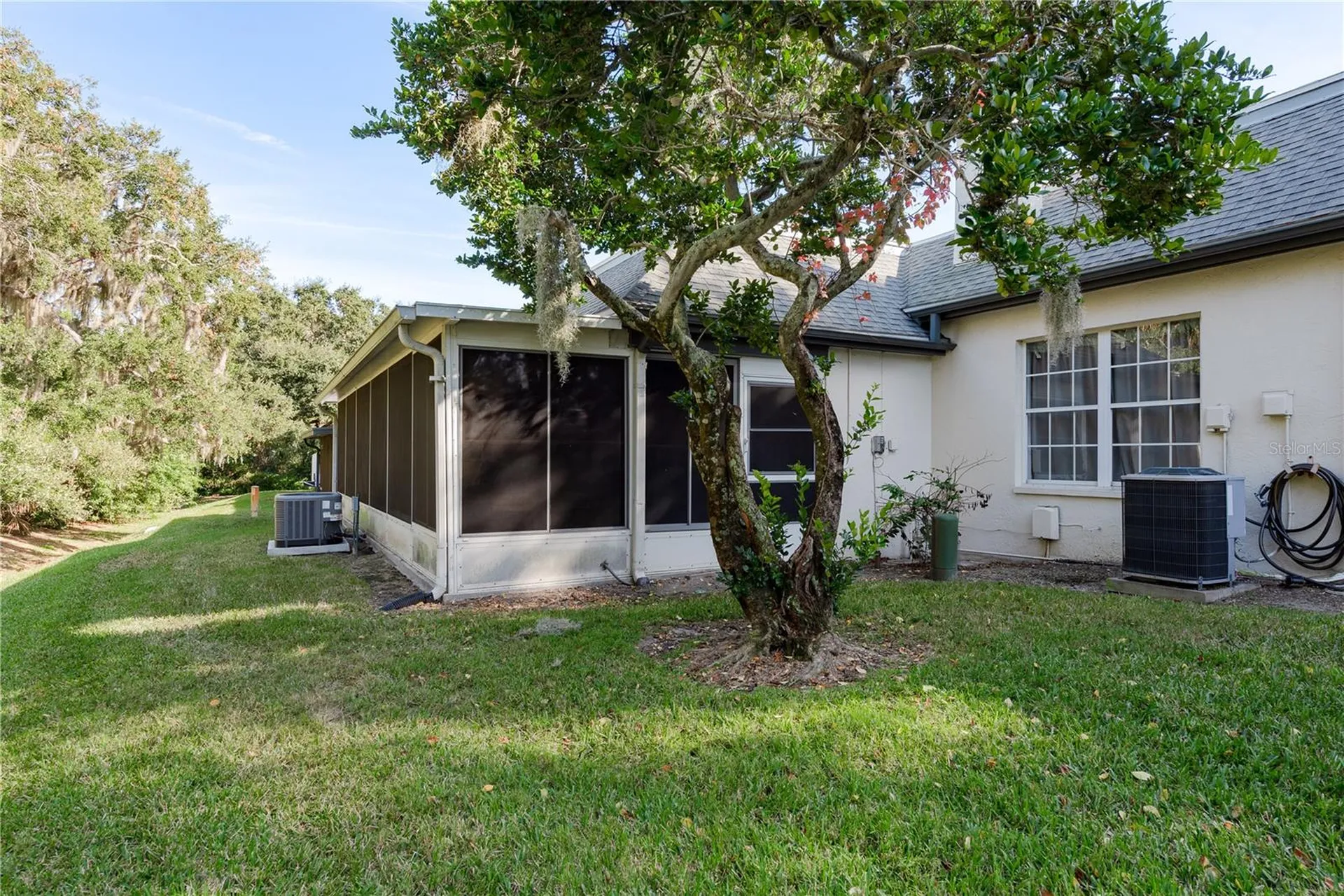 1381 N Mcmullen Booth Road Clearwater FL 33759