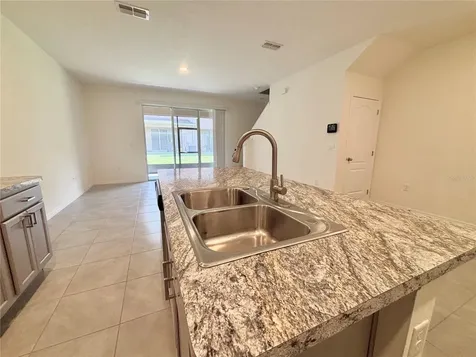 1232 Yellow Finch Drive Davenport FL 33837