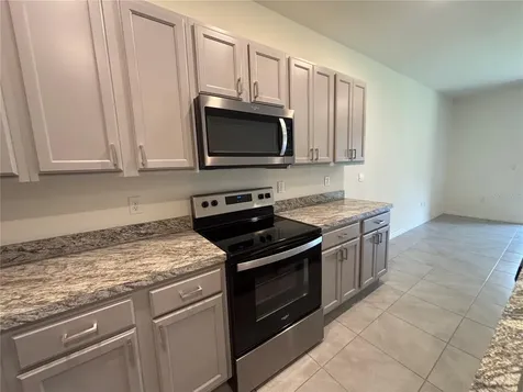 1232 Yellow Finch Drive Davenport FL 33837