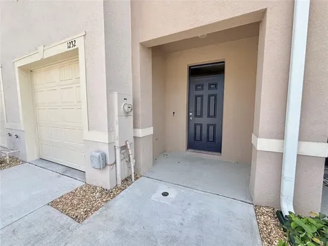 1232 Yellow Finch Drive Davenport FL 33837