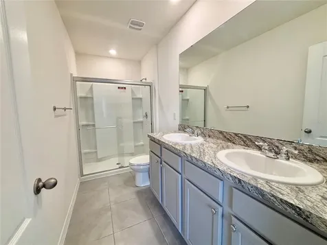 1232 Yellow Finch Drive Davenport FL 33837