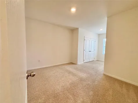 1232 Yellow Finch Drive Davenport FL 33837