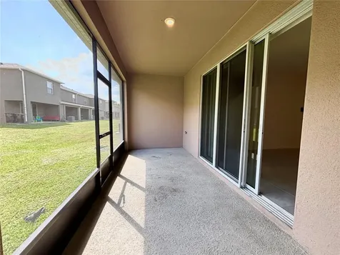 1232 Yellow Finch Drive Davenport FL 33837