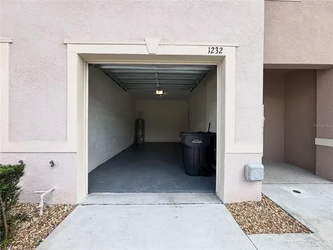 1232 Yellow Finch Drive Davenport FL 33837