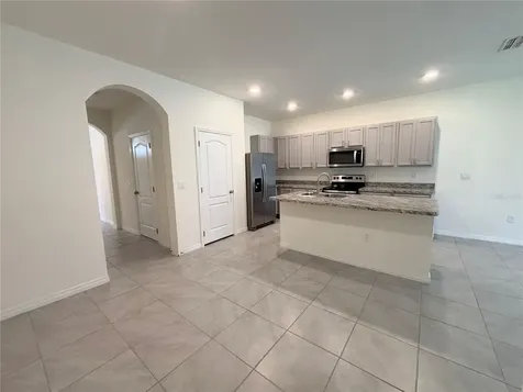 1232 Yellow Finch Drive Davenport FL 33837