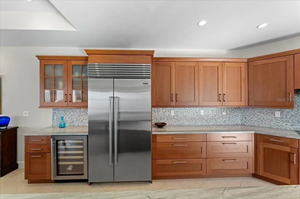 2708 N Beach Road Englewood FL 34223