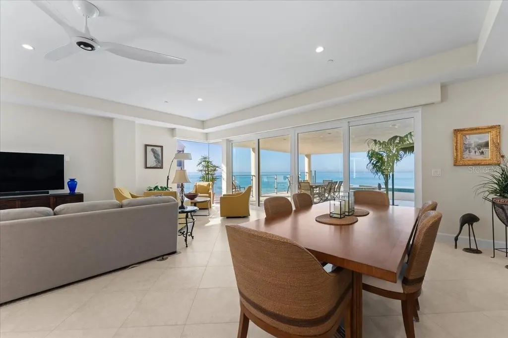 2708 N Beach Road Englewood FL 34223