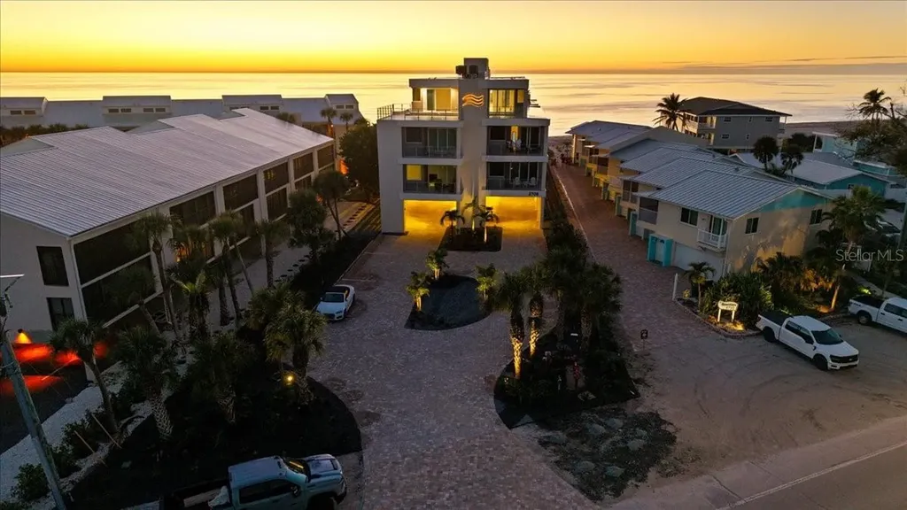 2708 N Beach Road Englewood FL 34223