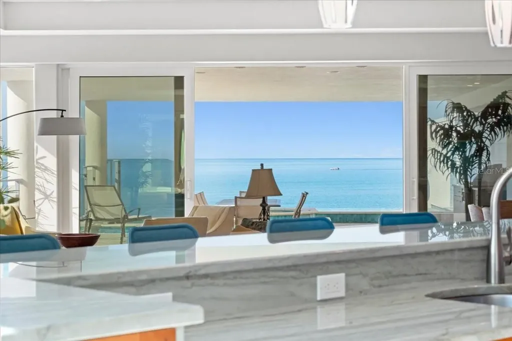 2708 N Beach Road Englewood FL 34223