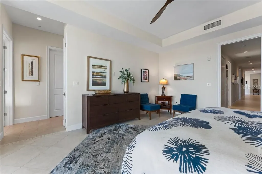 2708 N Beach Road Englewood FL 34223