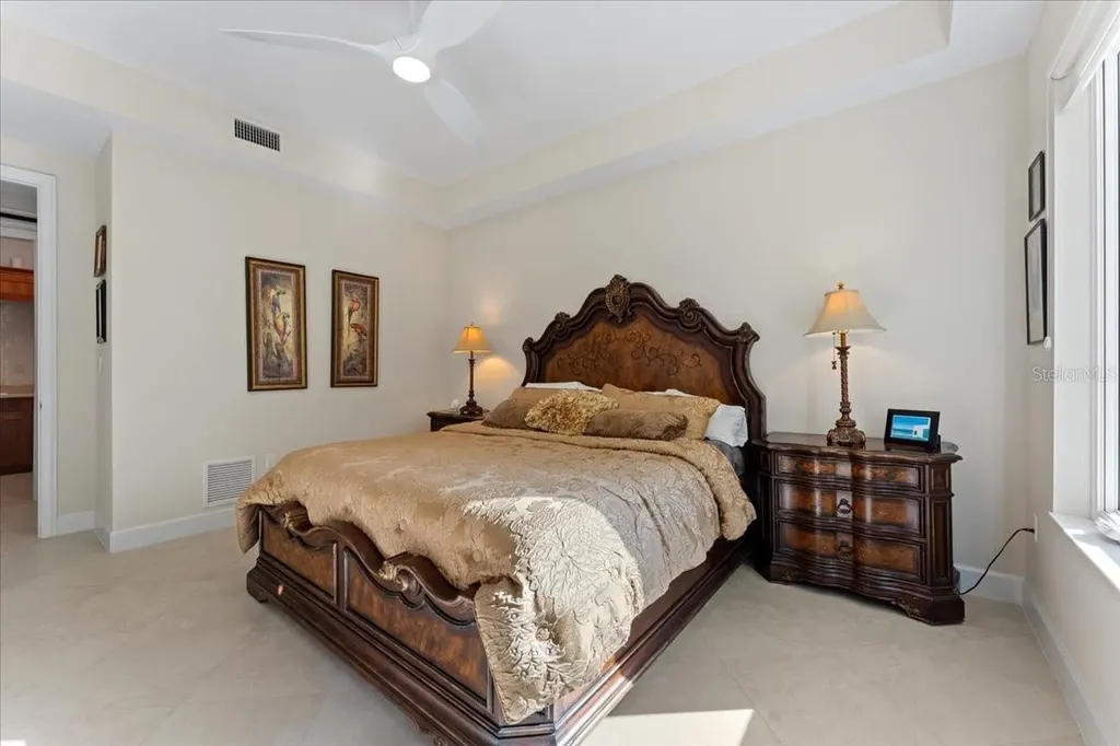 2708 N Beach Road Englewood FL 34223