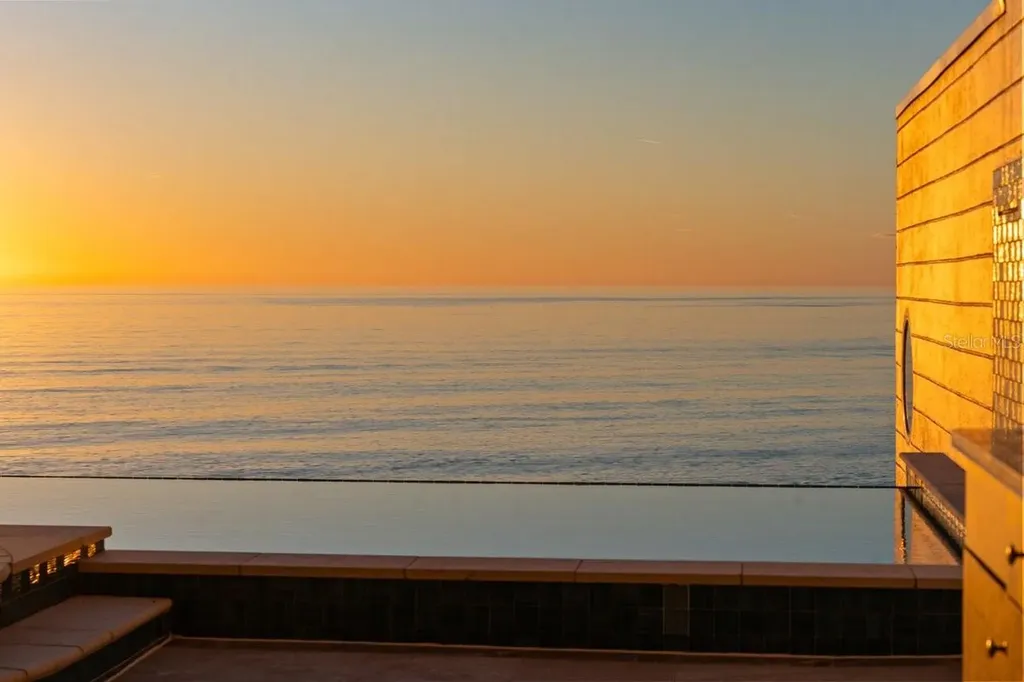 2708 N Beach Road Englewood FL 34223