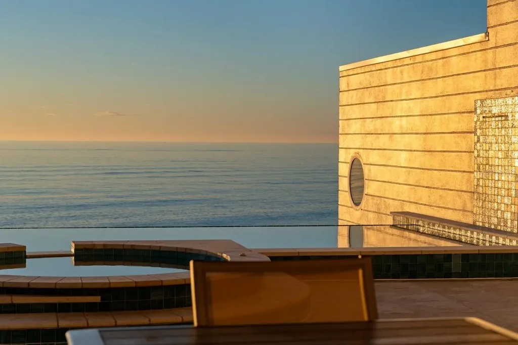 2708 N Beach Road Englewood FL 34223