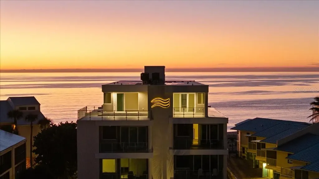 2708 N Beach Road Englewood FL 34223