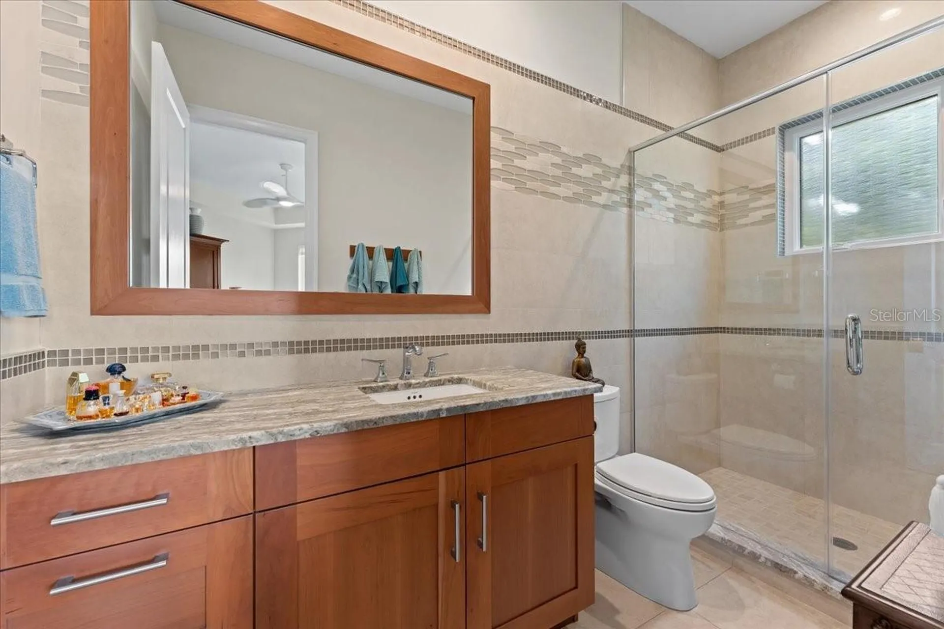 2708 N Beach Road Englewood FL 34223