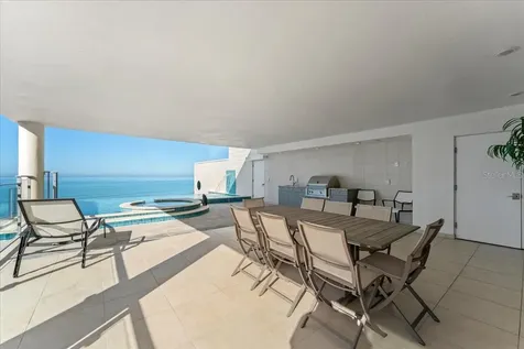 2708 N Beach Road Englewood FL 34223