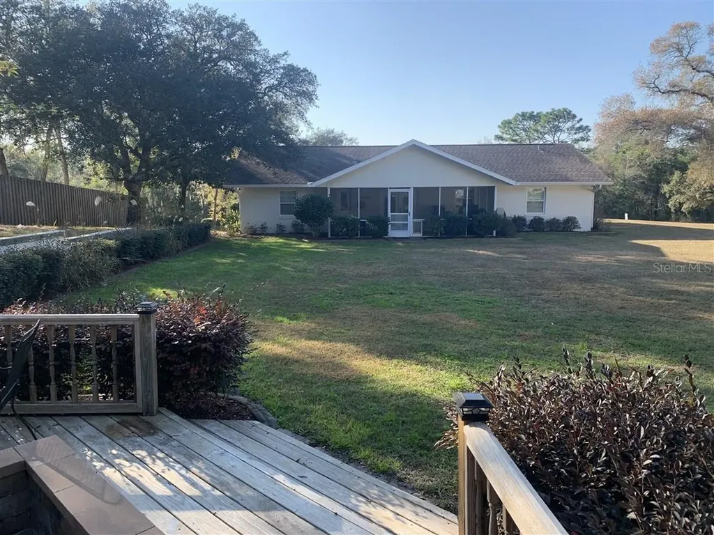 939 N New London Terrace Inverness FL 34453