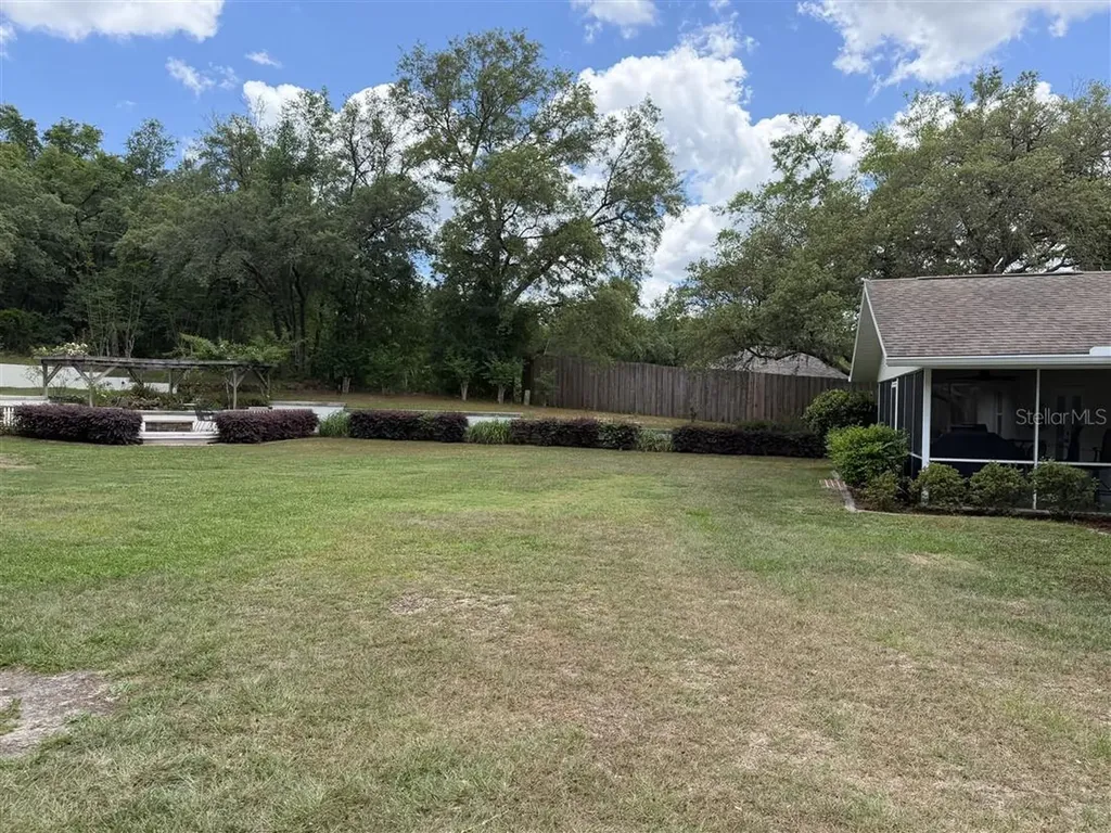 939 N New London Terrace Inverness FL 34453