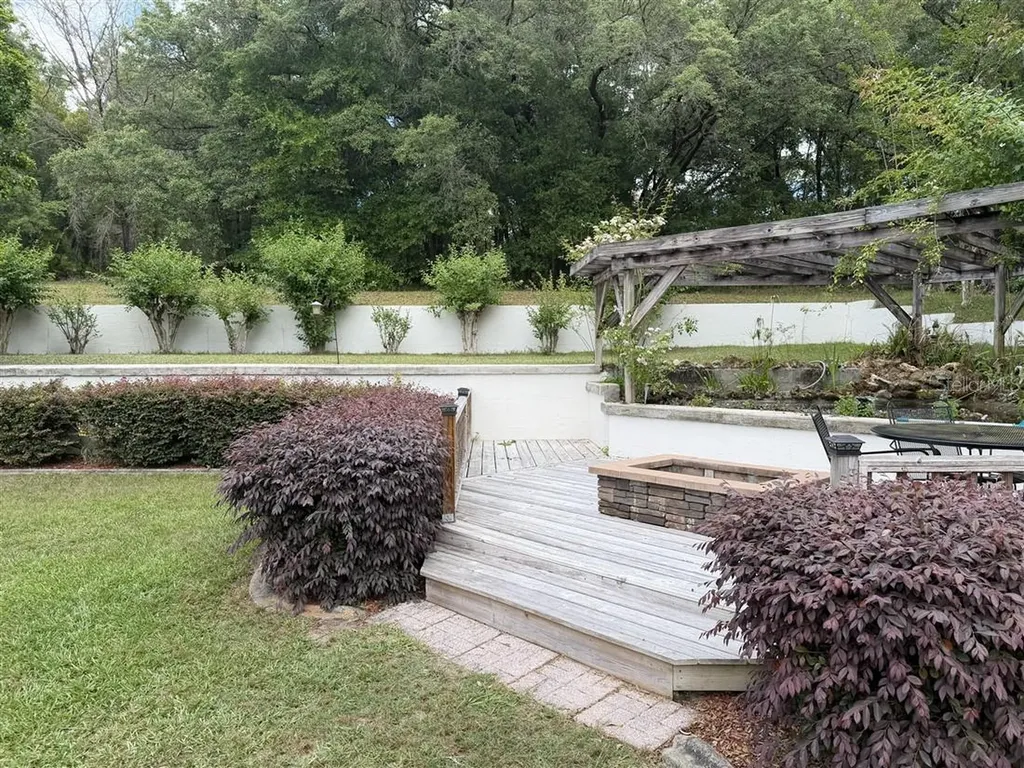 939 N New London Terrace Inverness FL 34453