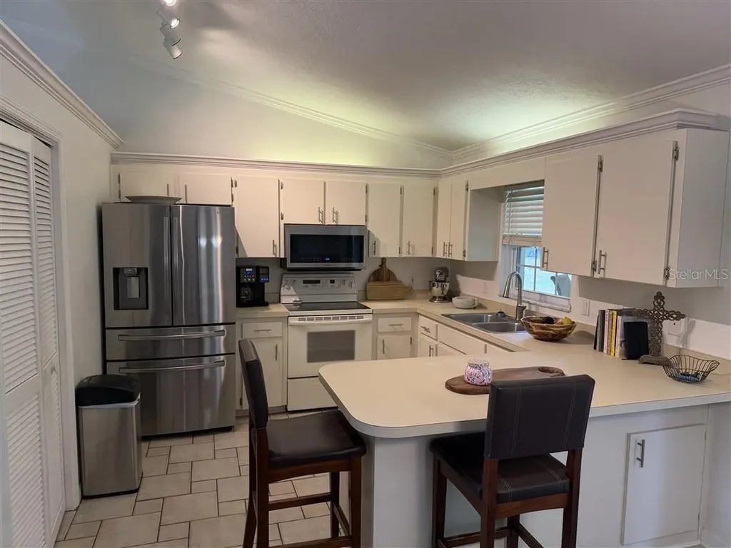 939 N New London Terrace Inverness FL 34453