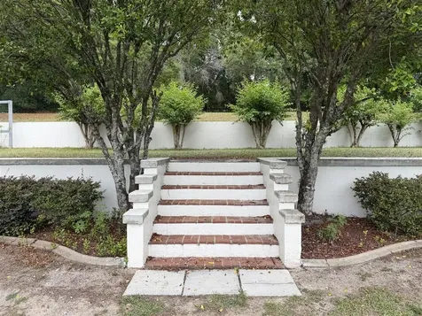 939 N New London Terrace Inverness FL 34453