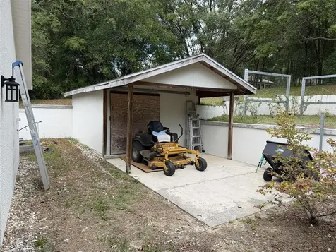939 N New London Terrace Inverness FL 34453