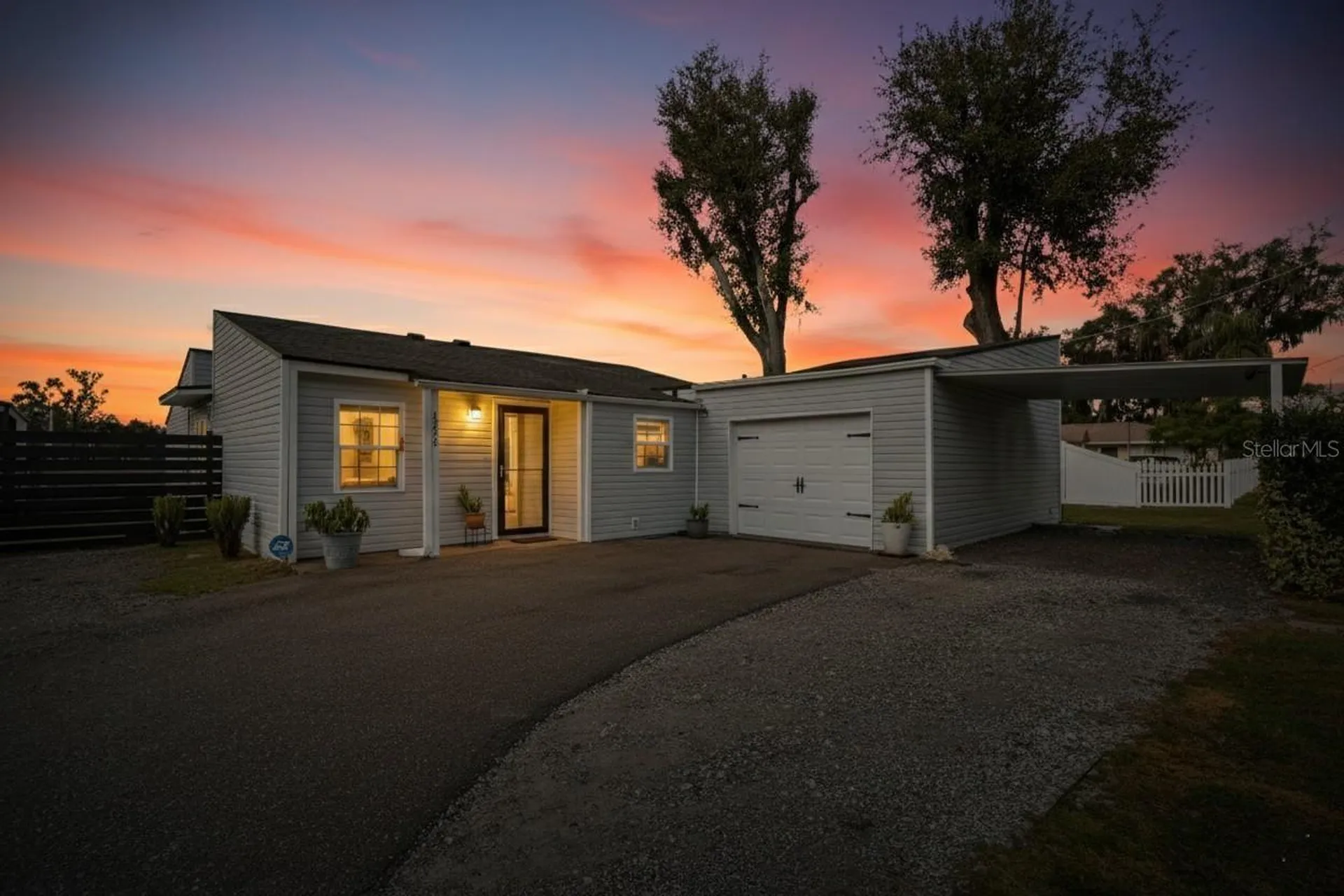 1009 Lenna Avenue Seffner FL 33584