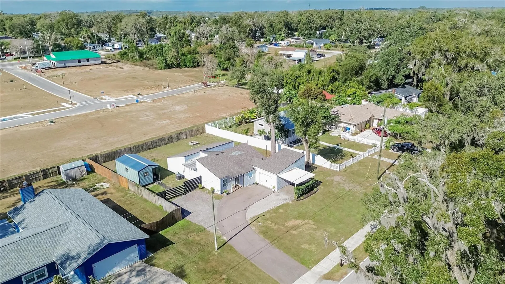 1009 Lenna Avenue Seffner FL 33584