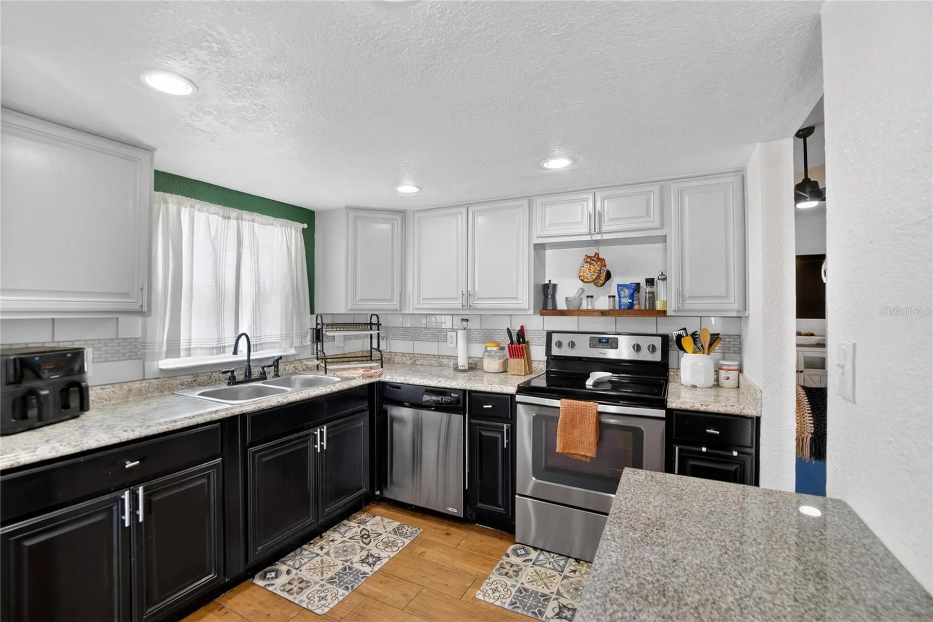 1009 Lenna Avenue Seffner FL 33584