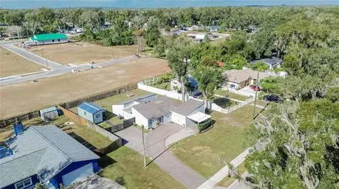 1009 Lenna Avenue Seffner FL 33584