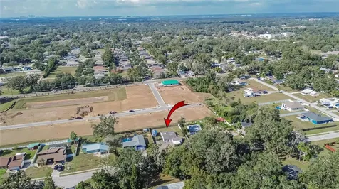 1009 Lenna Avenue Seffner FL 33584
