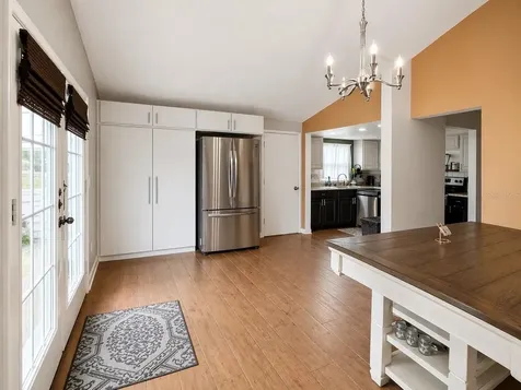 1009 Lenna Avenue Seffner FL 33584