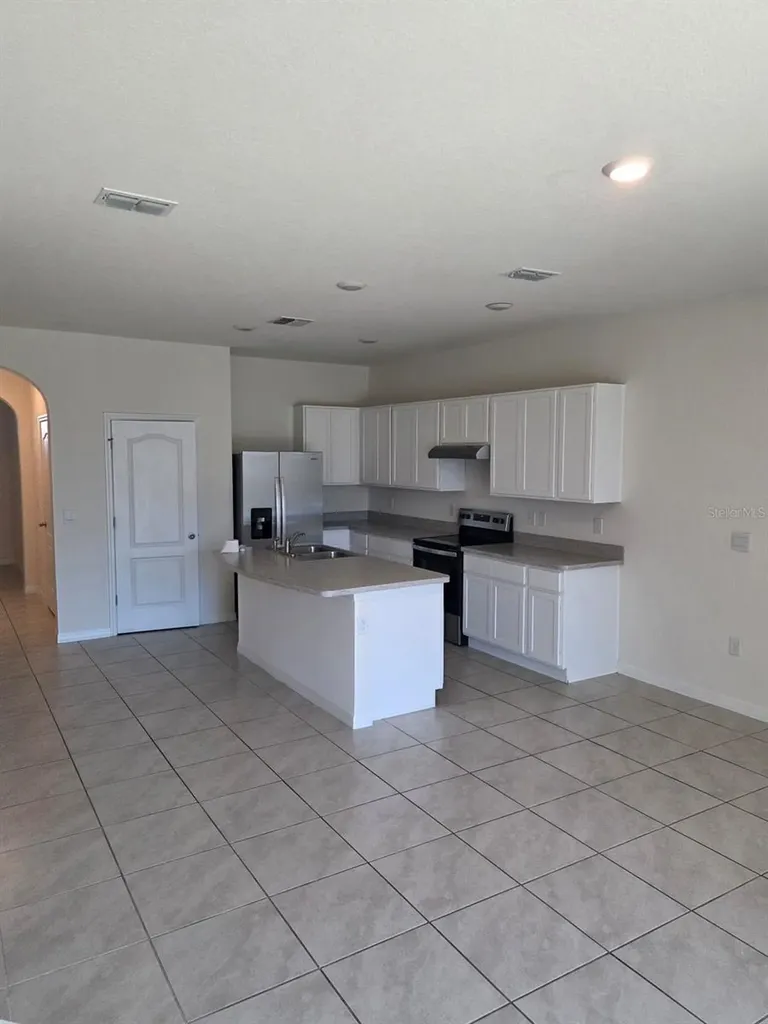 2294 Tay Wes Drive St Cloud FL 34771