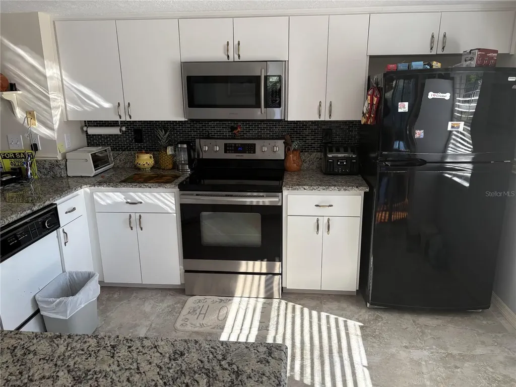 5338 Spanish Trail Holiday FL 34690