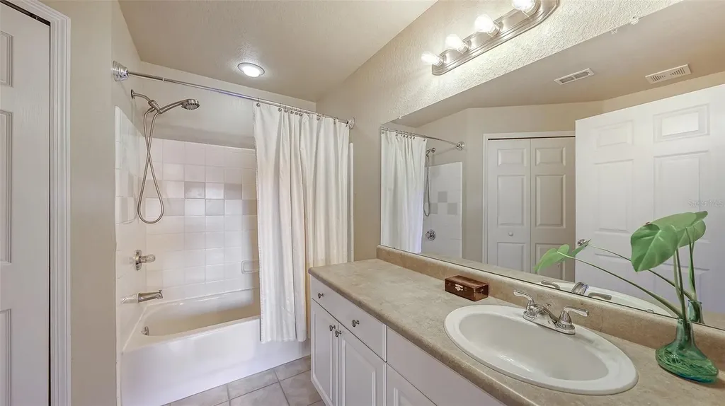 5520 Rosehill Road Sarasota FL 34233