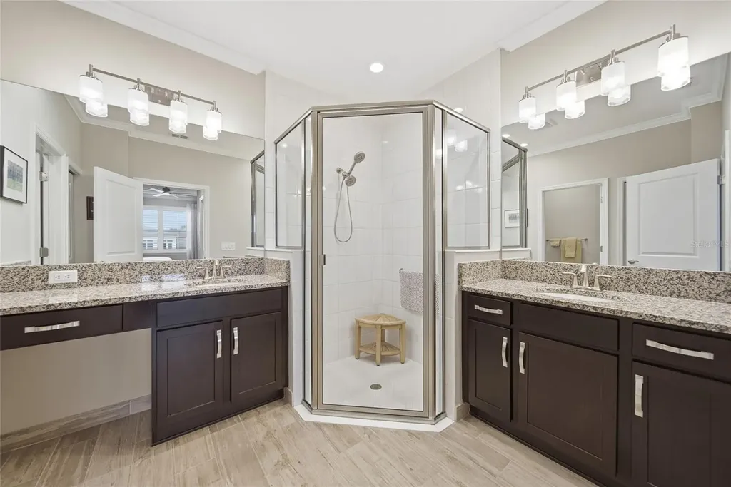 4717 Avila Lakes Drive Wimauma FL 33598