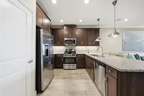 4717 Avila Lakes Drive Wimauma FL 33598