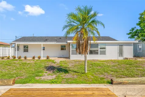 7930 Causeway Boulevard S St Petersburg FL 33707
