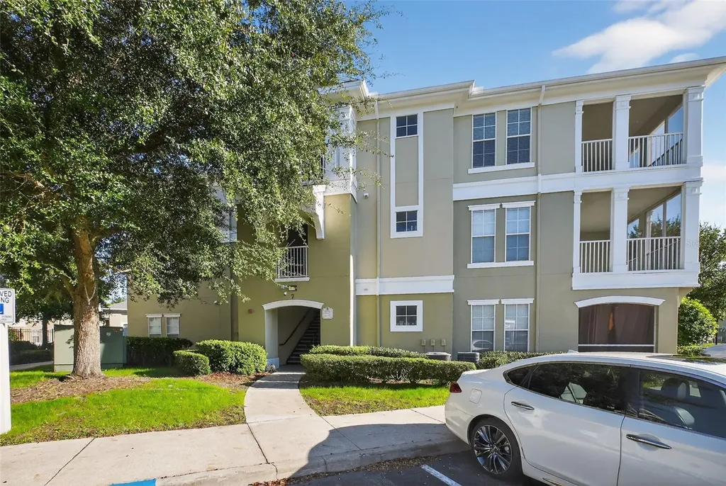 8290 W Gate Parkway Jacksonville FL 32216