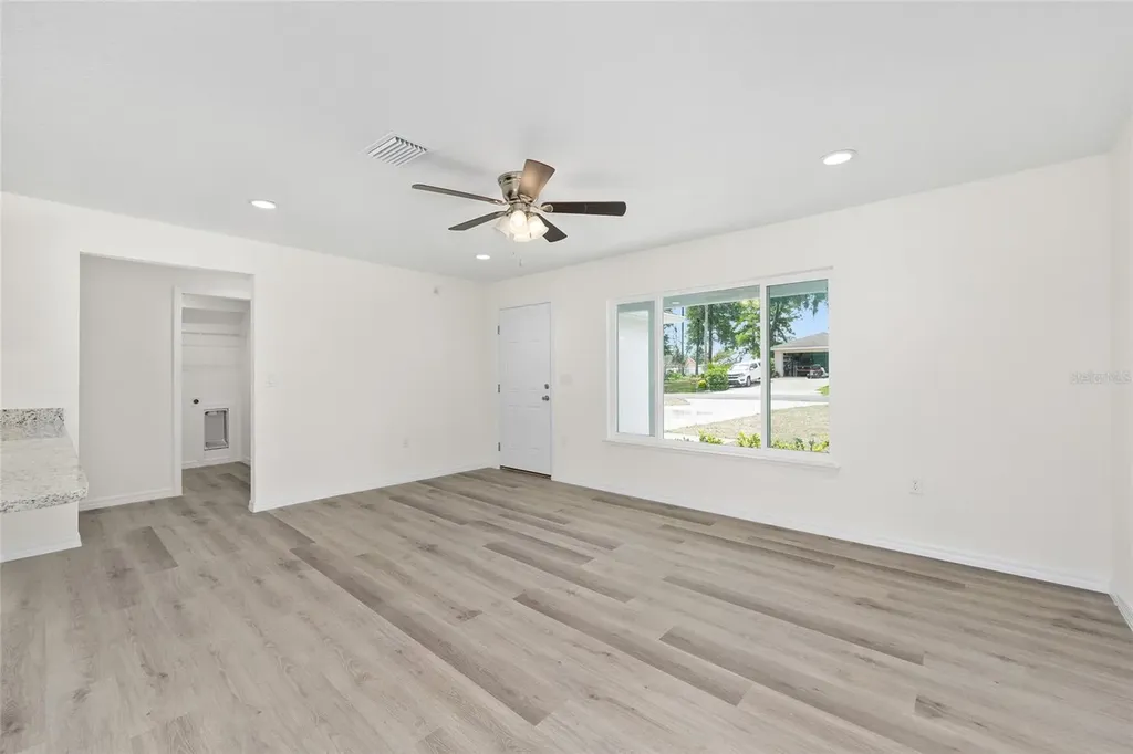 13019 NE 7th Loop Silver Springs FL 34488