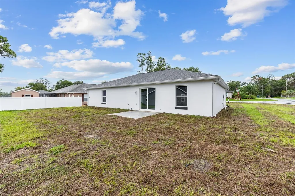 13019 NE 7th Loop Silver Springs FL 34488